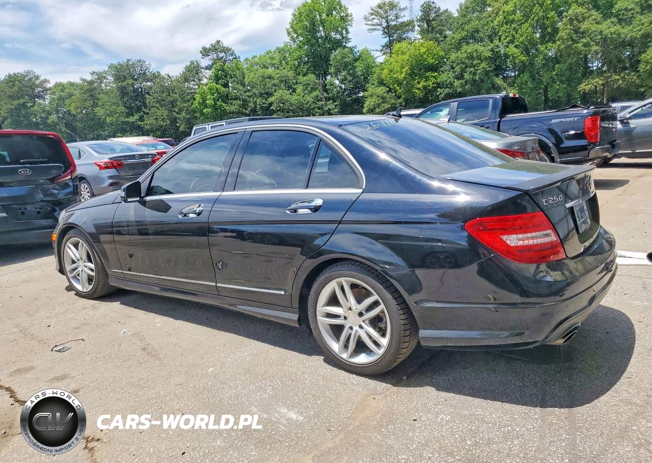 2014 Mercedes-Benz C 250 VIN:WDDGF4HB6ER320426 - 2