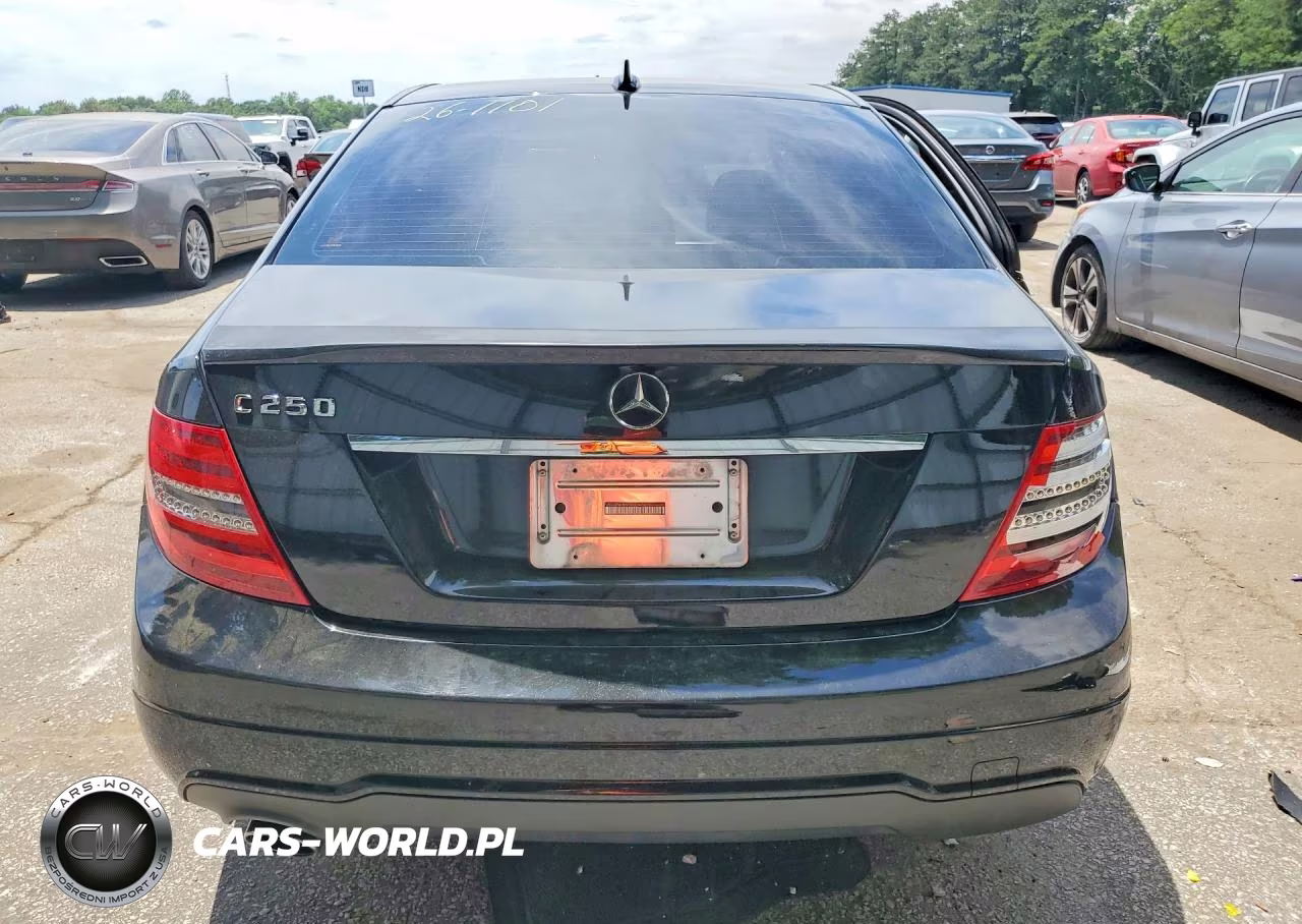 2014 Mercedes-Benz C 250 VIN:WDDGF4HB6ER320426 - 6
