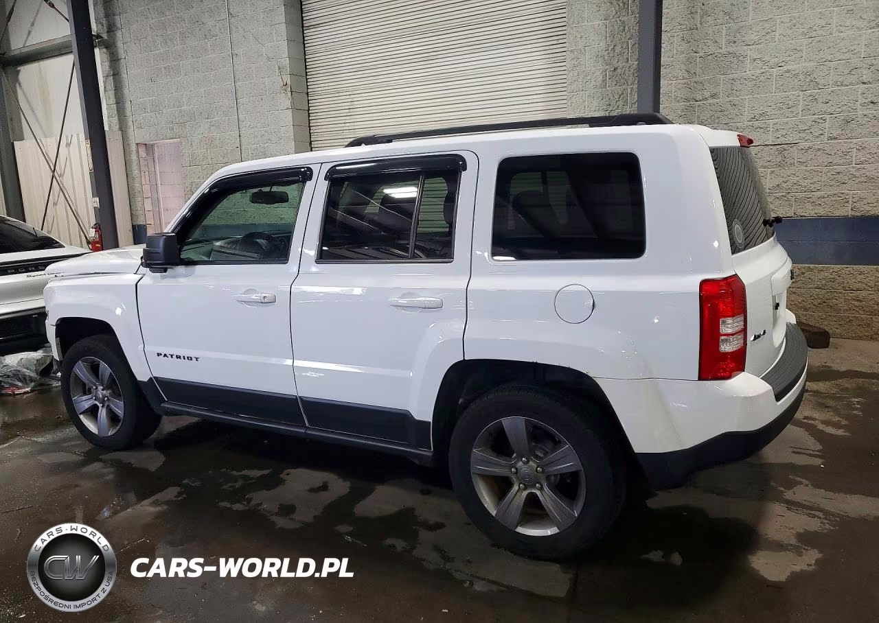 2015 Jeep Patriot Latitude VIN:1C4NJRFB4FD417767 - 2