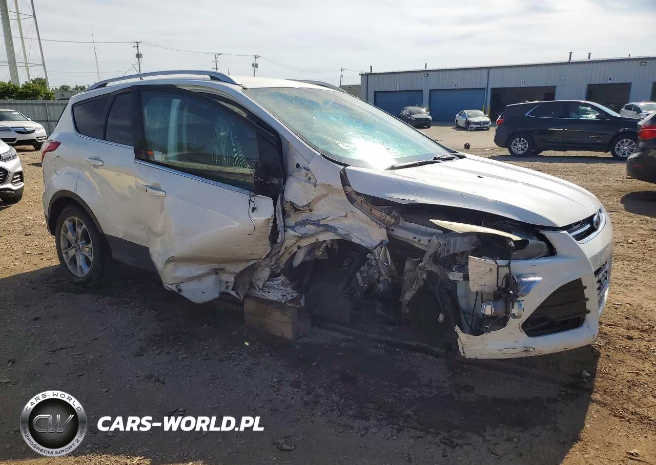 2015 Ford Escape Titanium VIN:1FMCU0JX0FUA23983 - 4