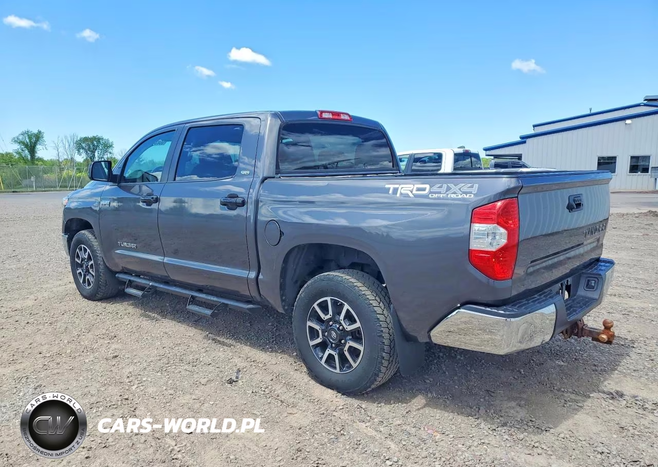 2018 Toyota Tundra Sr5 5.7L V8 VIN:5TFDY5F19JX685079 - 2
