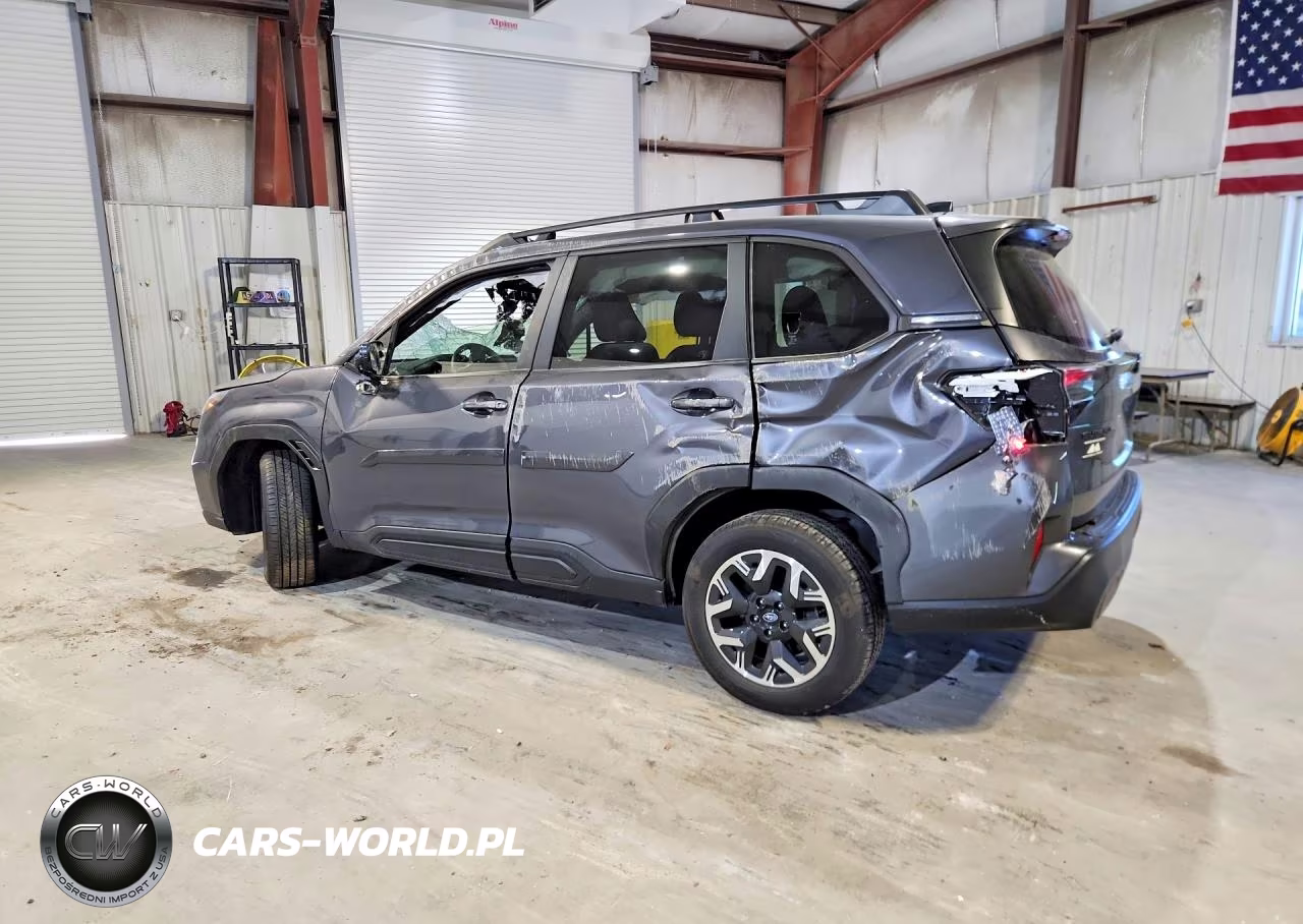 2025 Subaru Forester Premium VIN:JF2SLDDC1SH412073 - 2