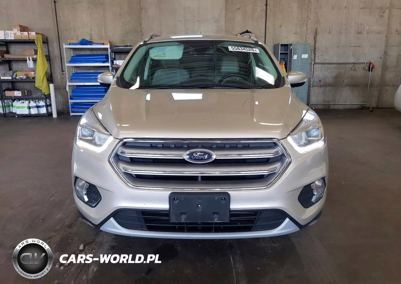 2017 Ford Escape Titanium VIN:1FMCU9J95HUE23840 - 5