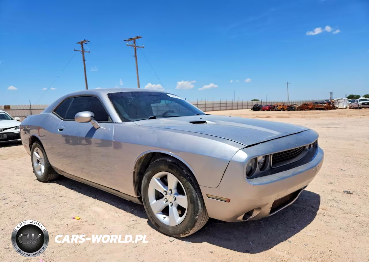 2013 Dodge Challenger Sxt VIN:2C3CDYAG3DH632783 - 4