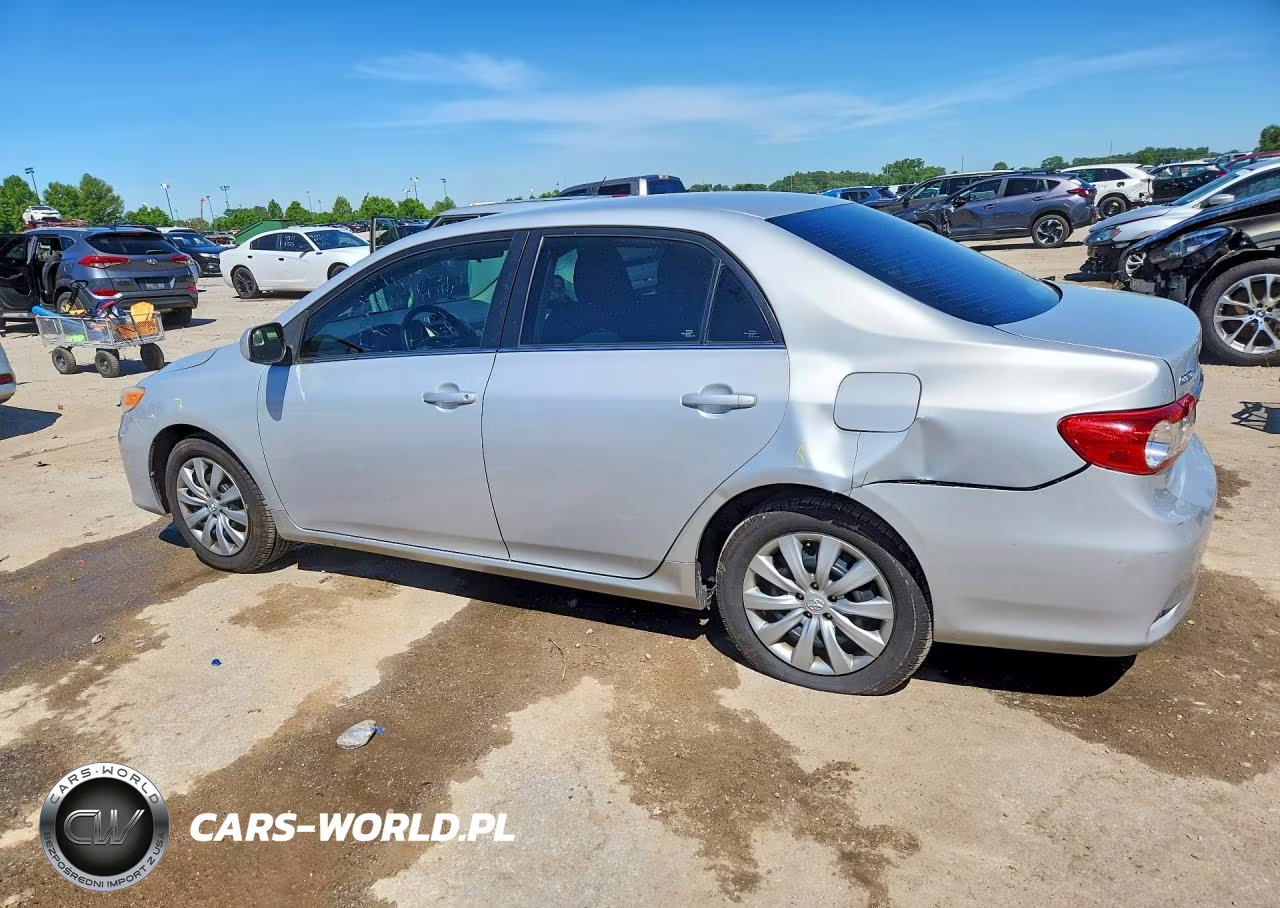 2013 Toyota Corolla Le VIN:2T1BU4EE4DC125880 - 2