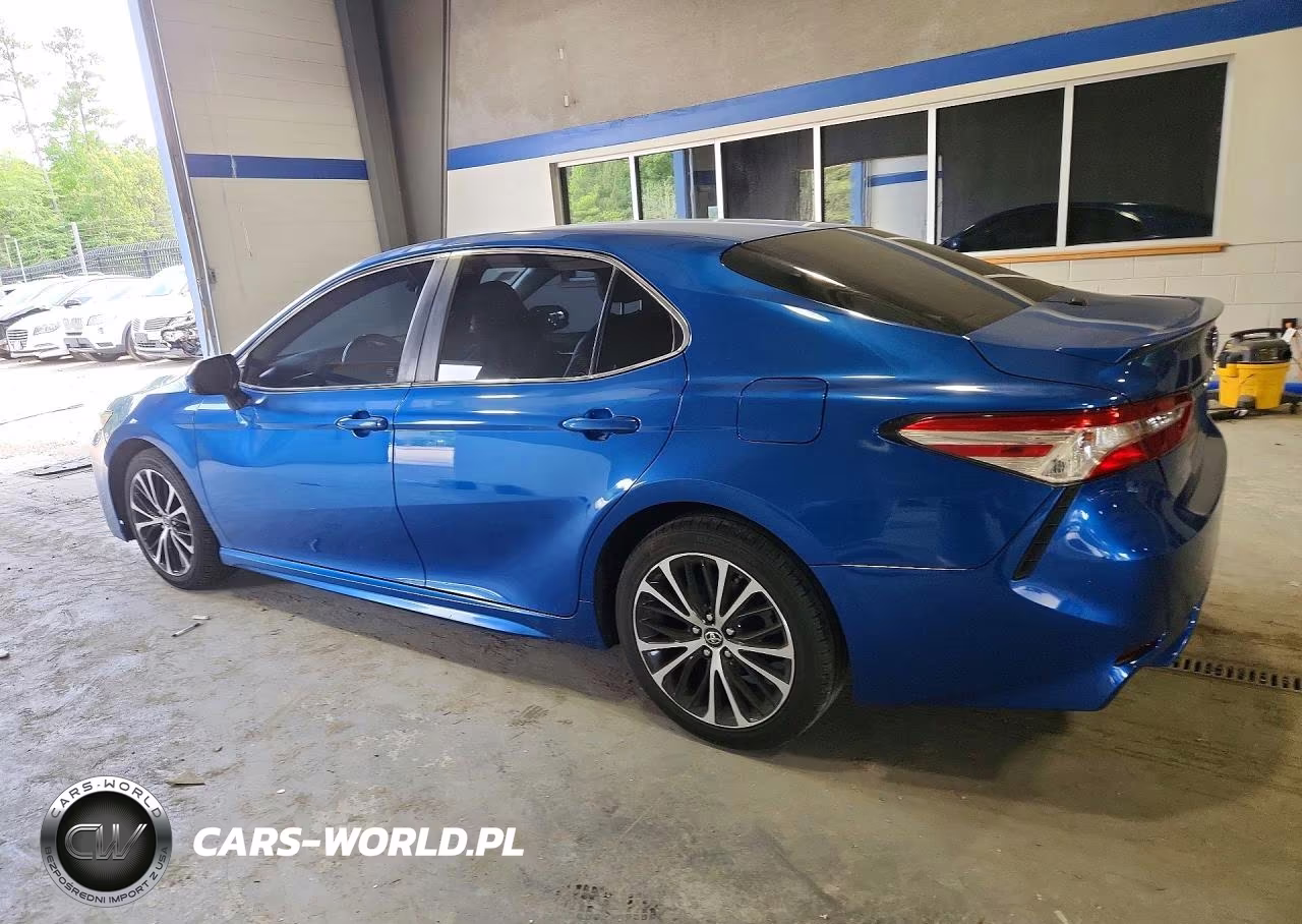 2018 Toyota Camry Se VIN:4T1B11HKXJU022398 - 2