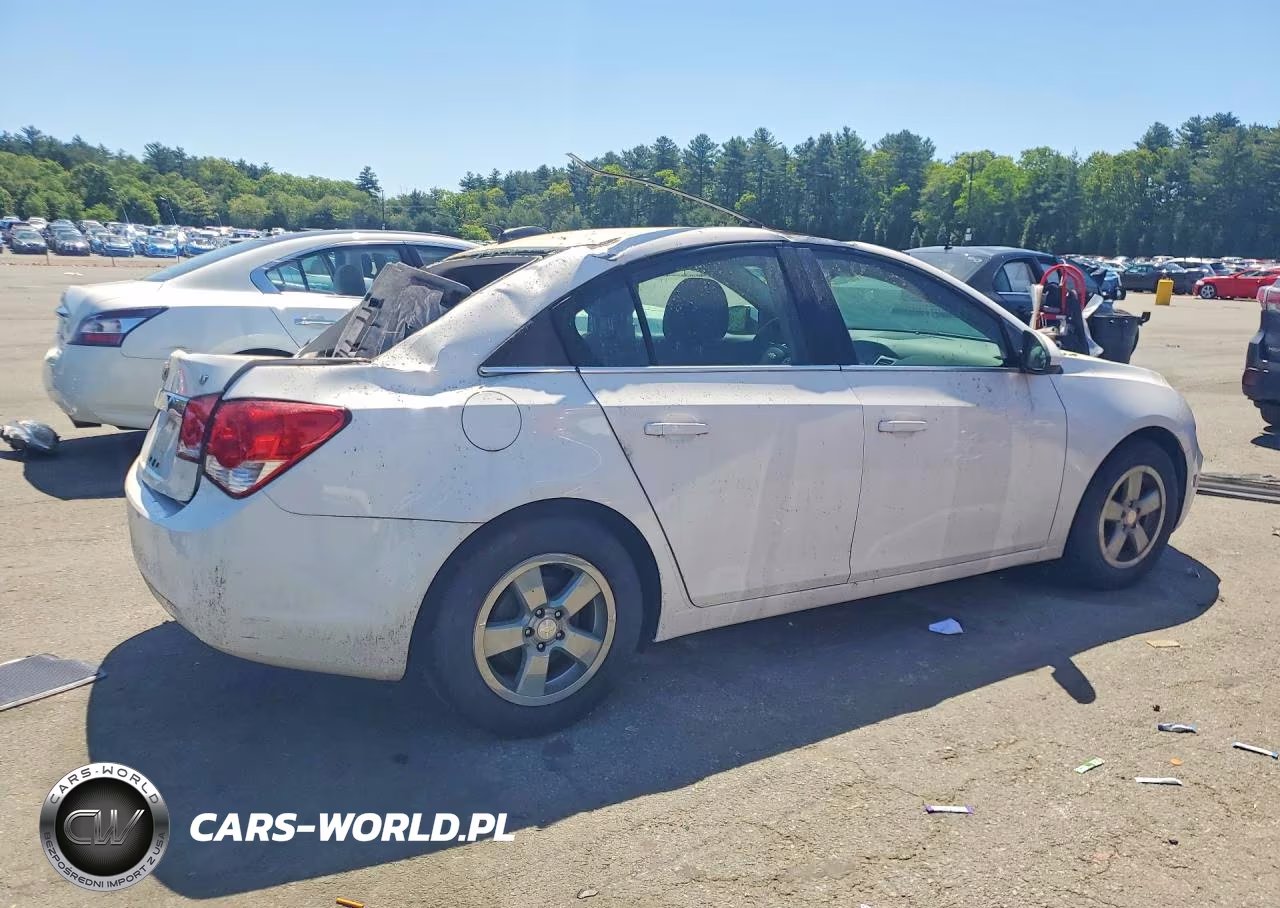 2015 Chevrolet Cruze Lt VIN:1G1PC5SB6F7191675 - 3