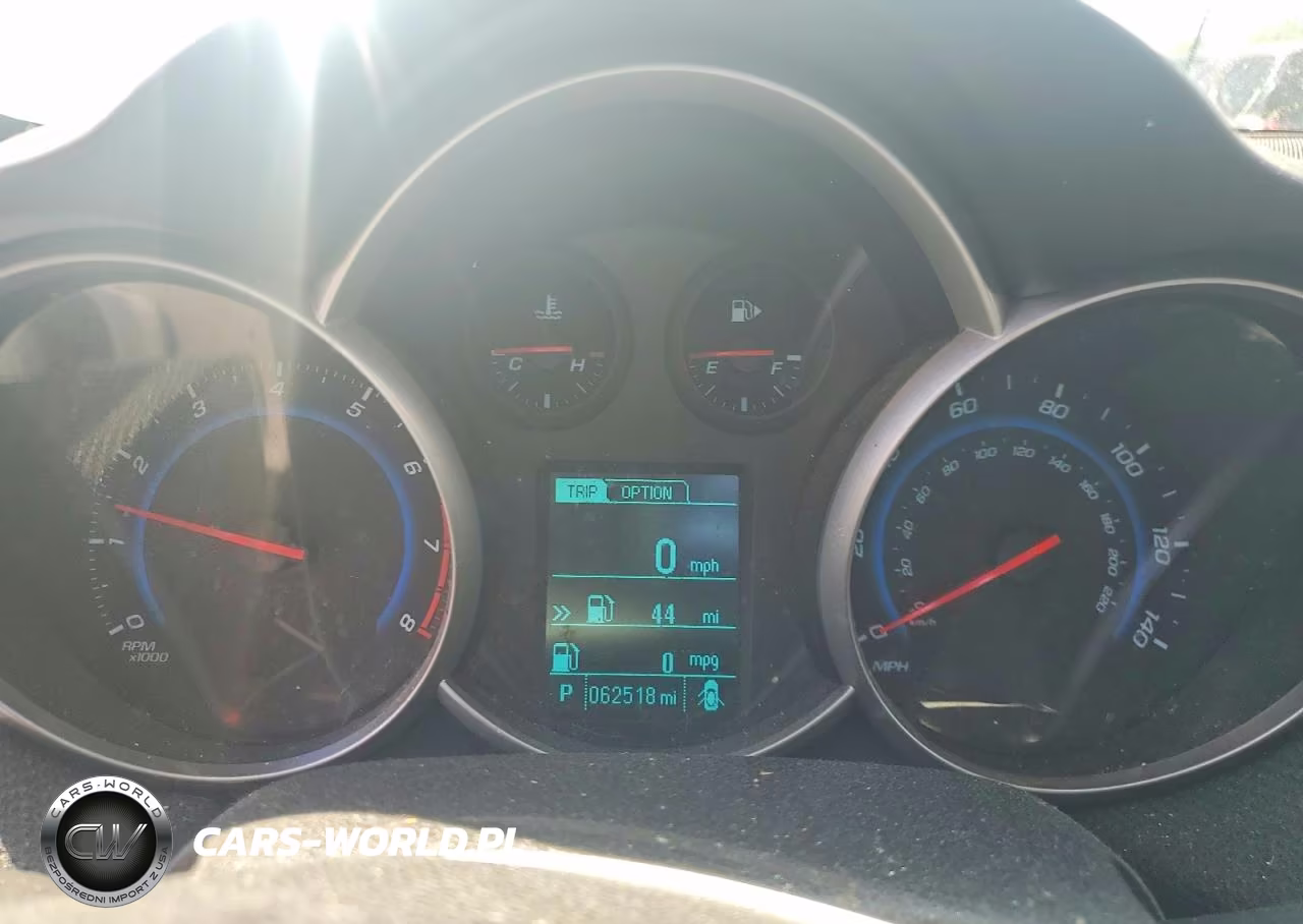 2015 Chevrolet Cruze Lt VIN:1G1PC5SB6F7191675 - 9