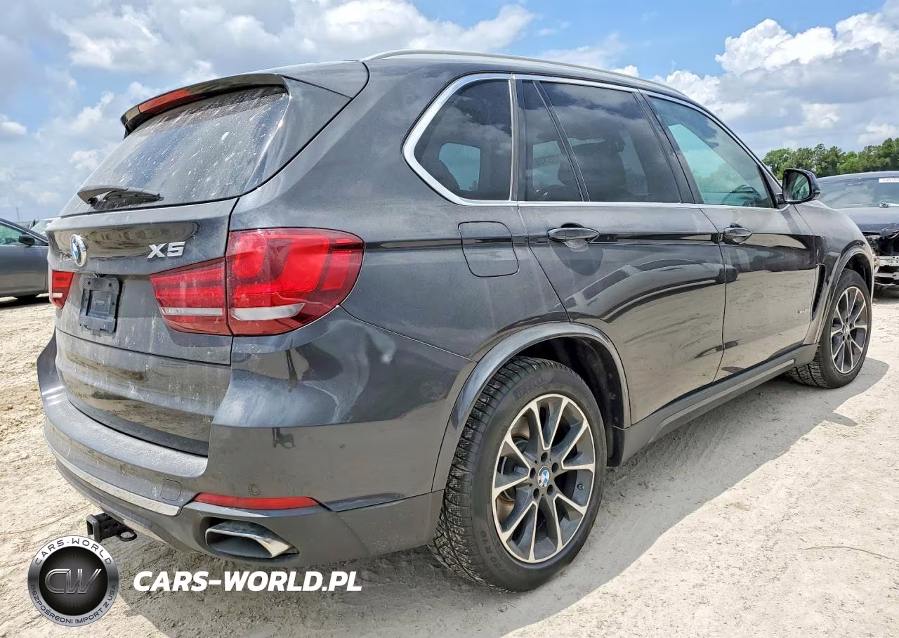 2015 BMW X5 xDrive50I VIN:5UXKR6C55F0J75411 - 3