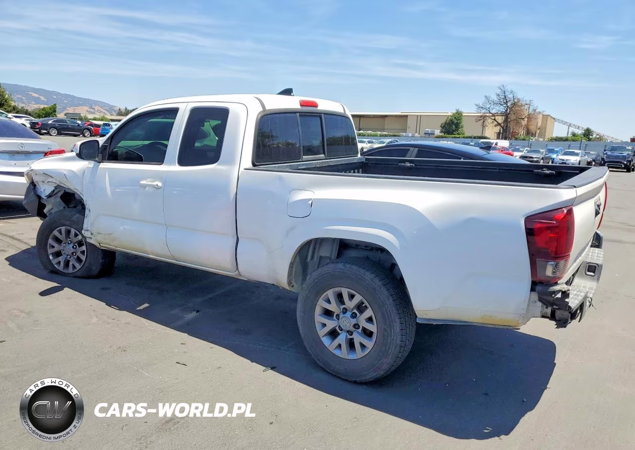 2018 Toyota Tacoma Sr VIN:5TFRX5GN3JX104296 - 2