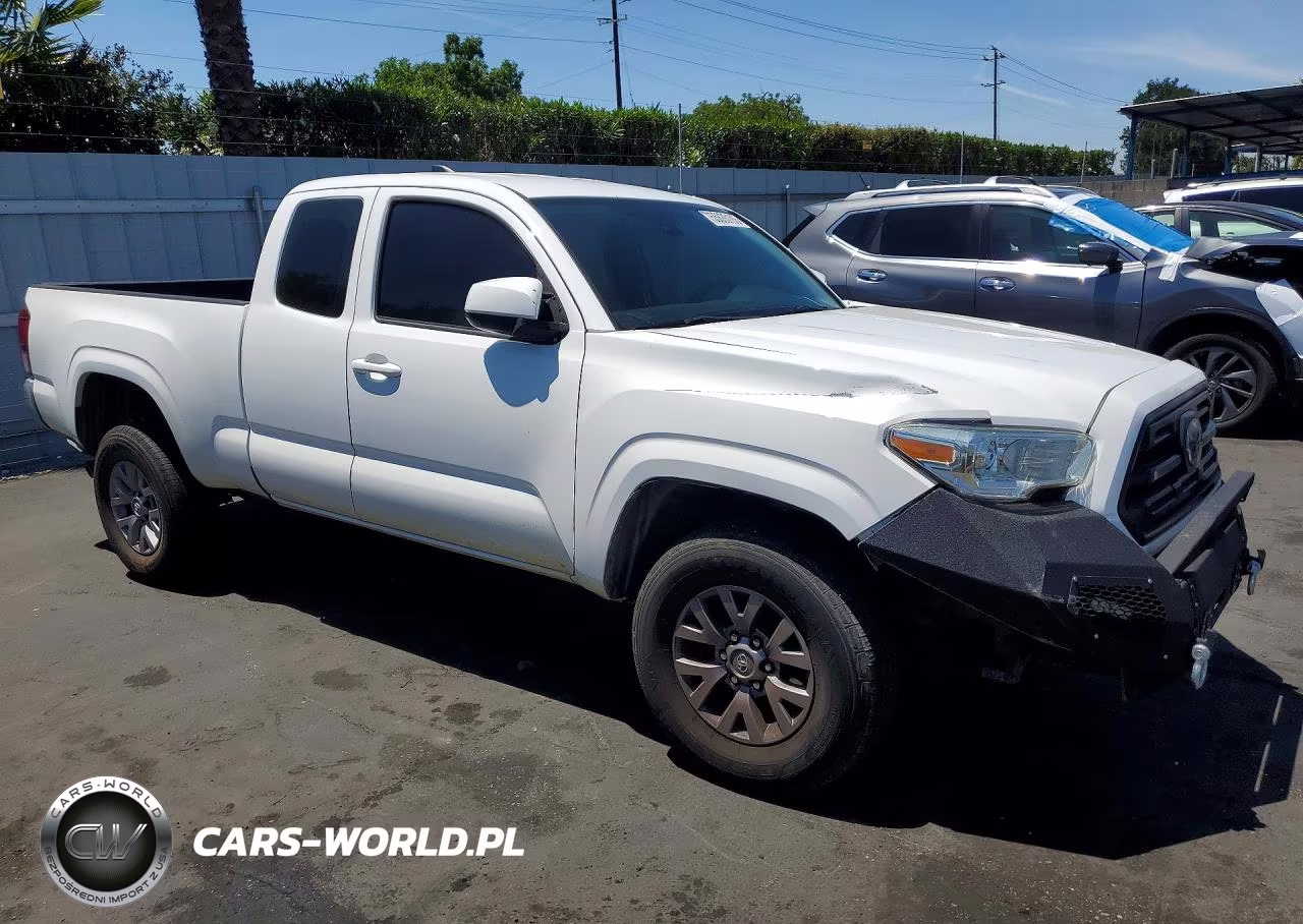 2018 Toyota Tacoma Sr VIN:5TFRX5GN3JX104296 - 4