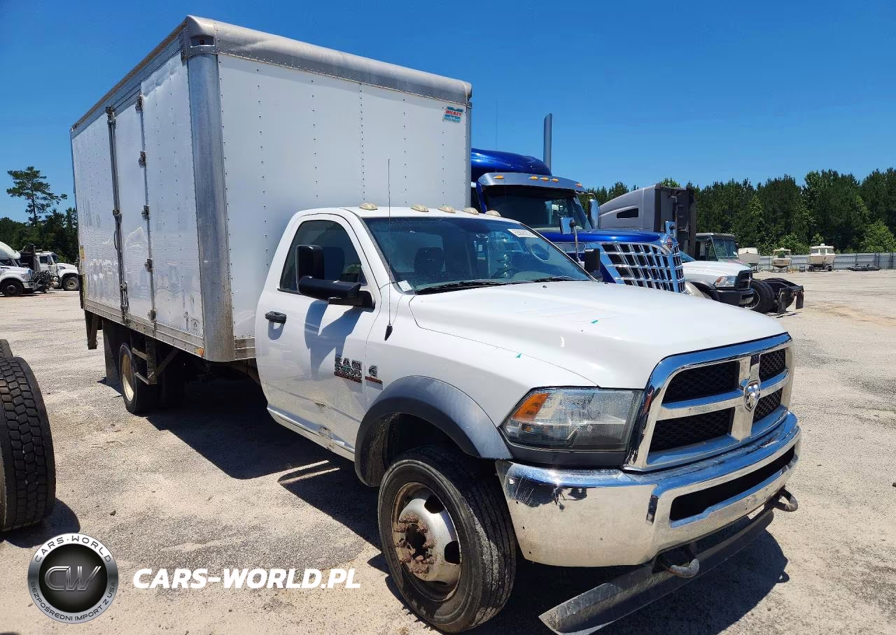 2015 Ram 5500 Box Truck VIN:3C7WRMDLXFG531015 - 4