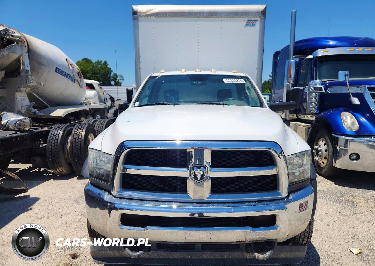 2015 Ram 5500 Box Truck VIN:3C7WRMDLXFG531015 - 5