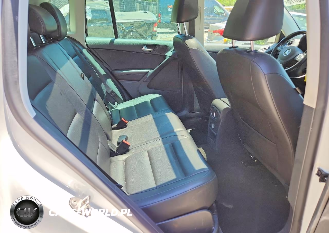 2013 Volkswagen Tiguan S VIN:WVGBV7AX9DW537091 - 11