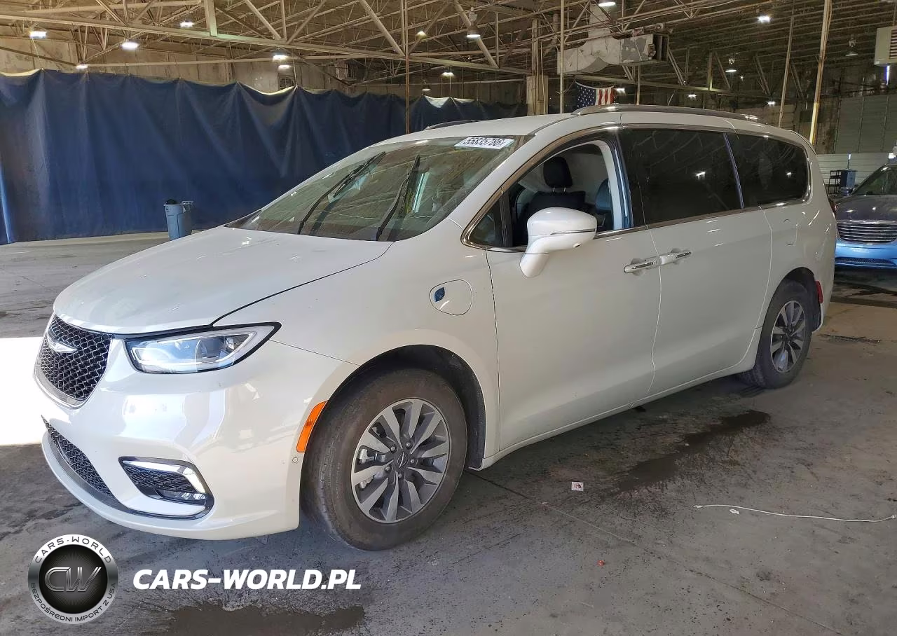 2021 Chrysler Pacifica Hybrid Touring L – zdjęcie 1 z 13
