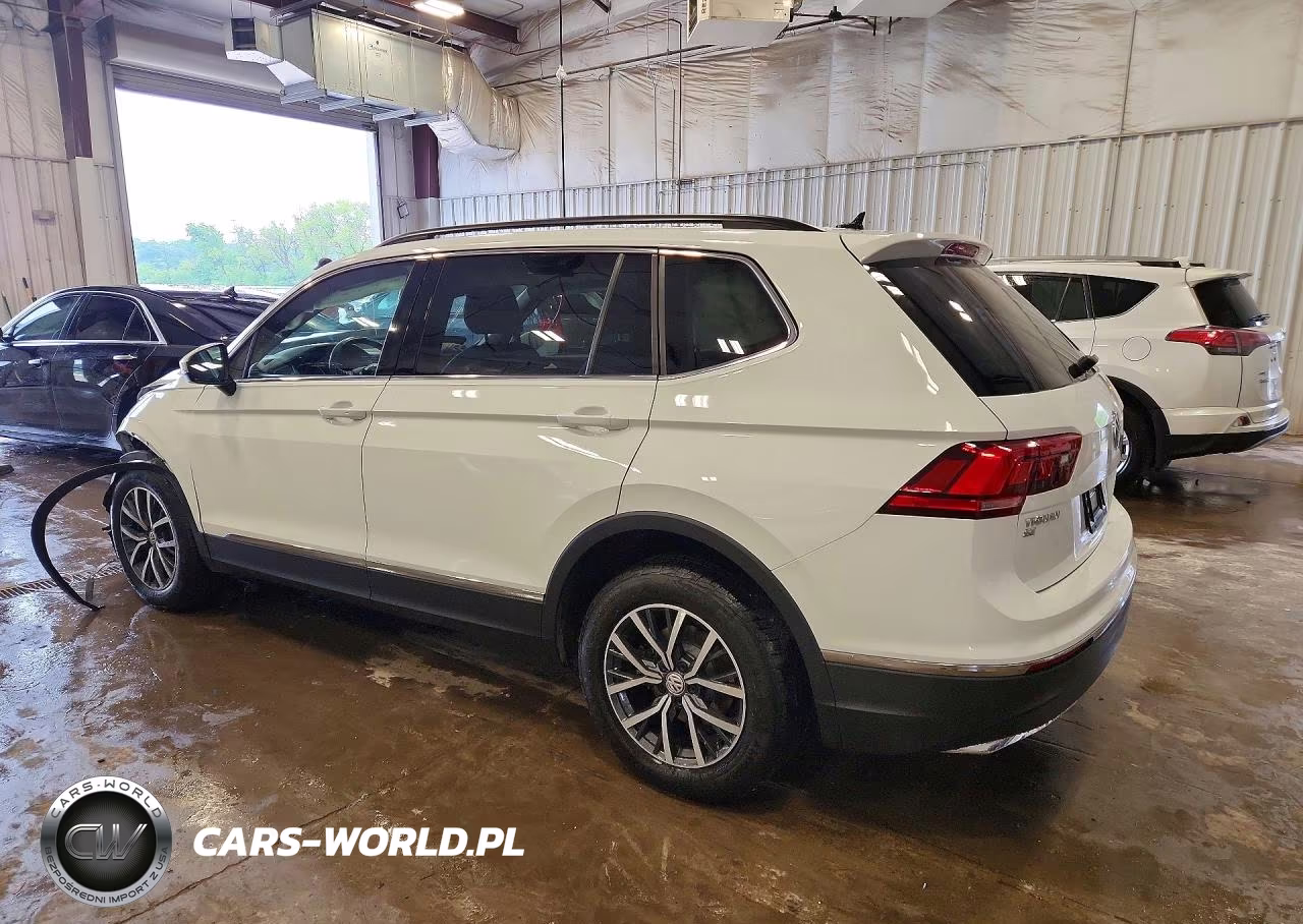 2018 Volkswagen Tiguan Se VIN:3VV3B7AX2JM005518 - 2