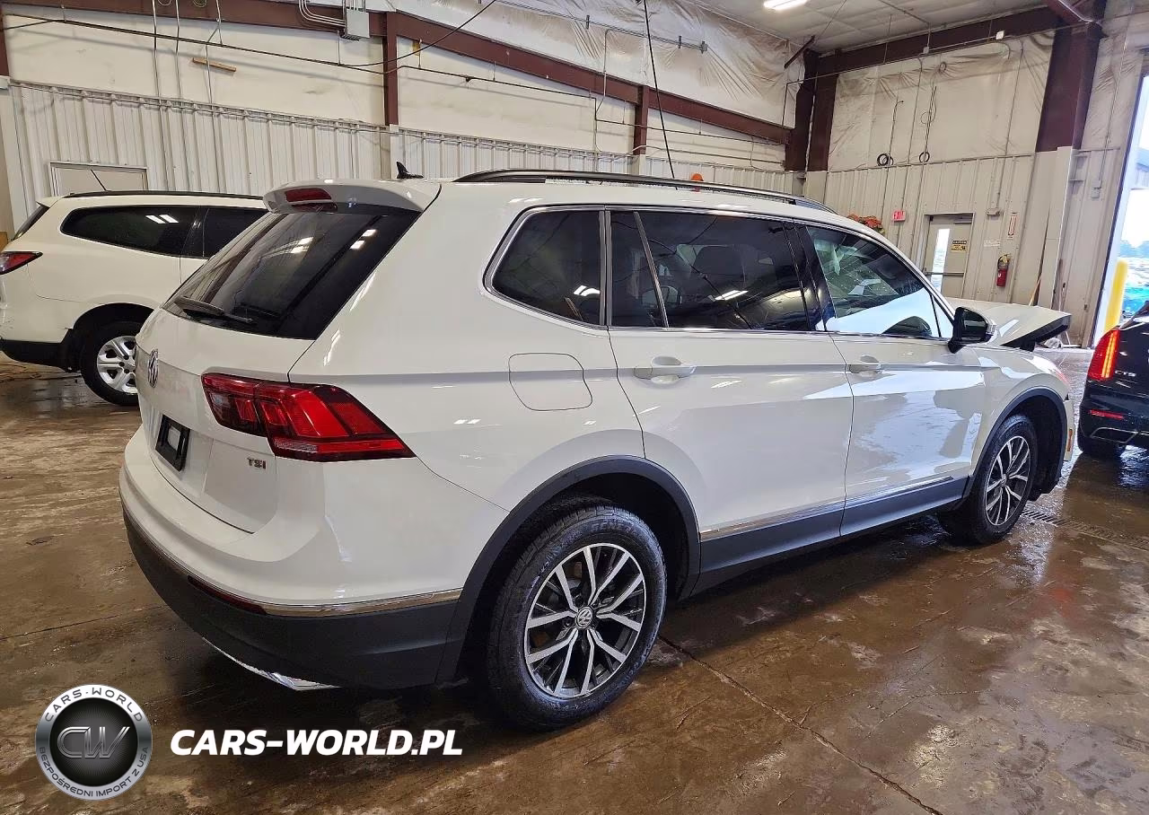 2018 Volkswagen Tiguan Se VIN:3VV3B7AX2JM005518 - 3