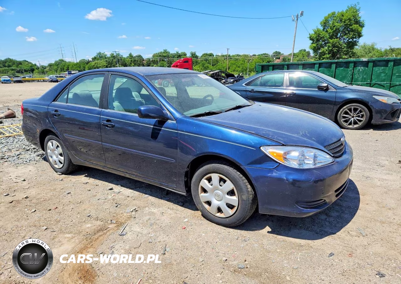 2004 Toyota Camry Le VIN:4T1BE32K84U263051 - 4