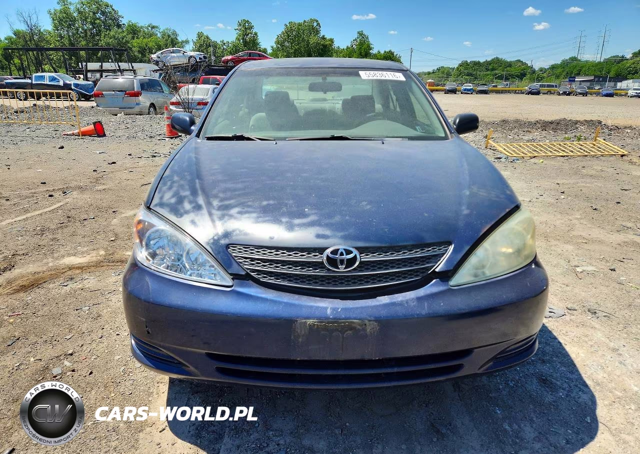 2004 Toyota Camry Le VIN:4T1BE32K84U263051 - 5