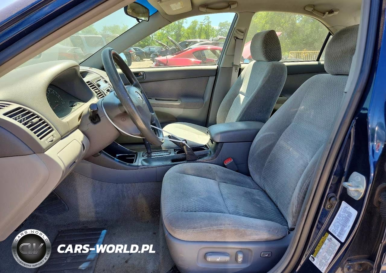 2004 Toyota Camry Le VIN:4T1BE32K84U263051 - 7