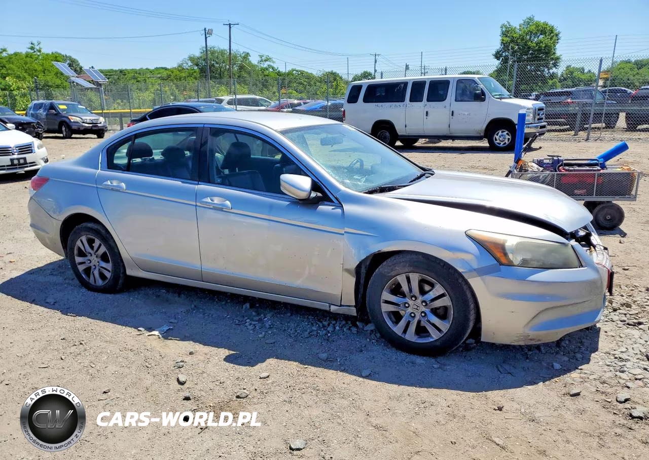 2012 Honda Accord Se VIN:1HGCP2F61CA130949 - 4