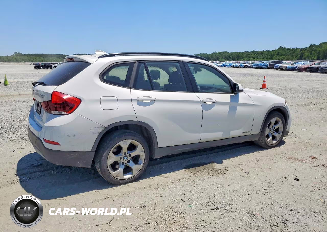 2015 BMW X1 Sdrive28I VIN:WBAVM1C53FVZ94420 - 3