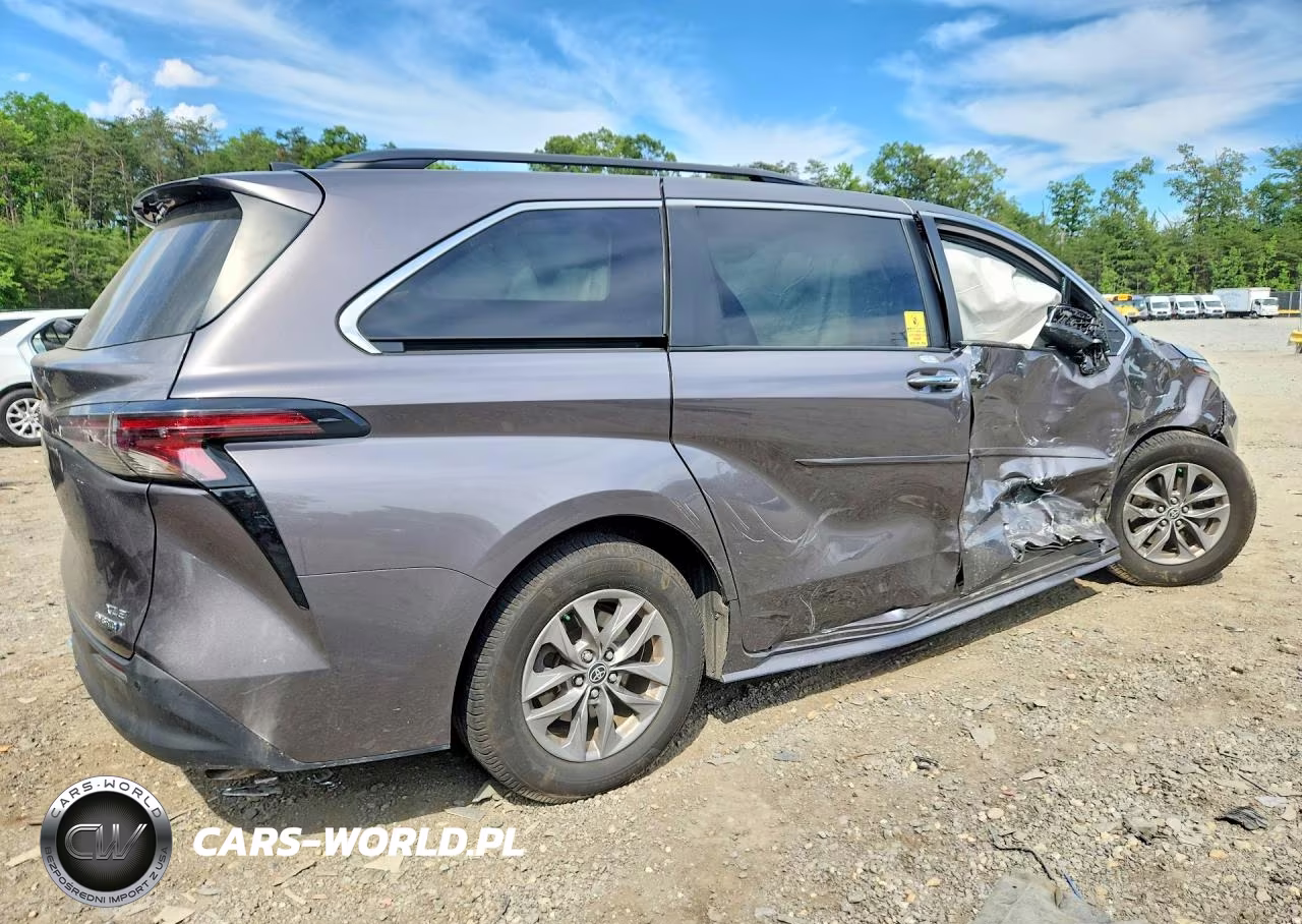 2023 Toyota Sienna Xle VIN:5TDYSKFC0PS075752 - 3