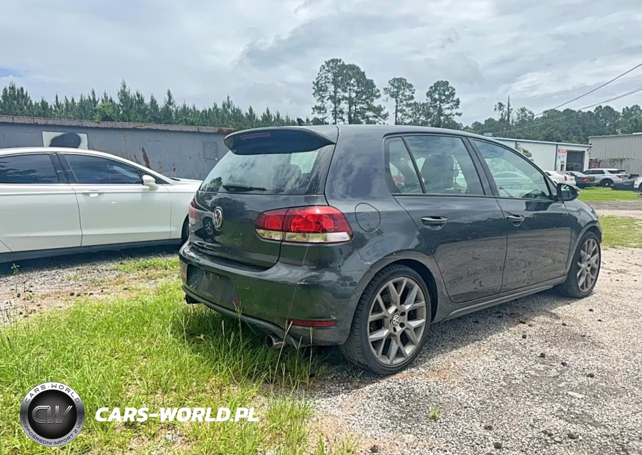2013 Volkswagen Gti VIN:WVWHV7AJXDW138829 - 4