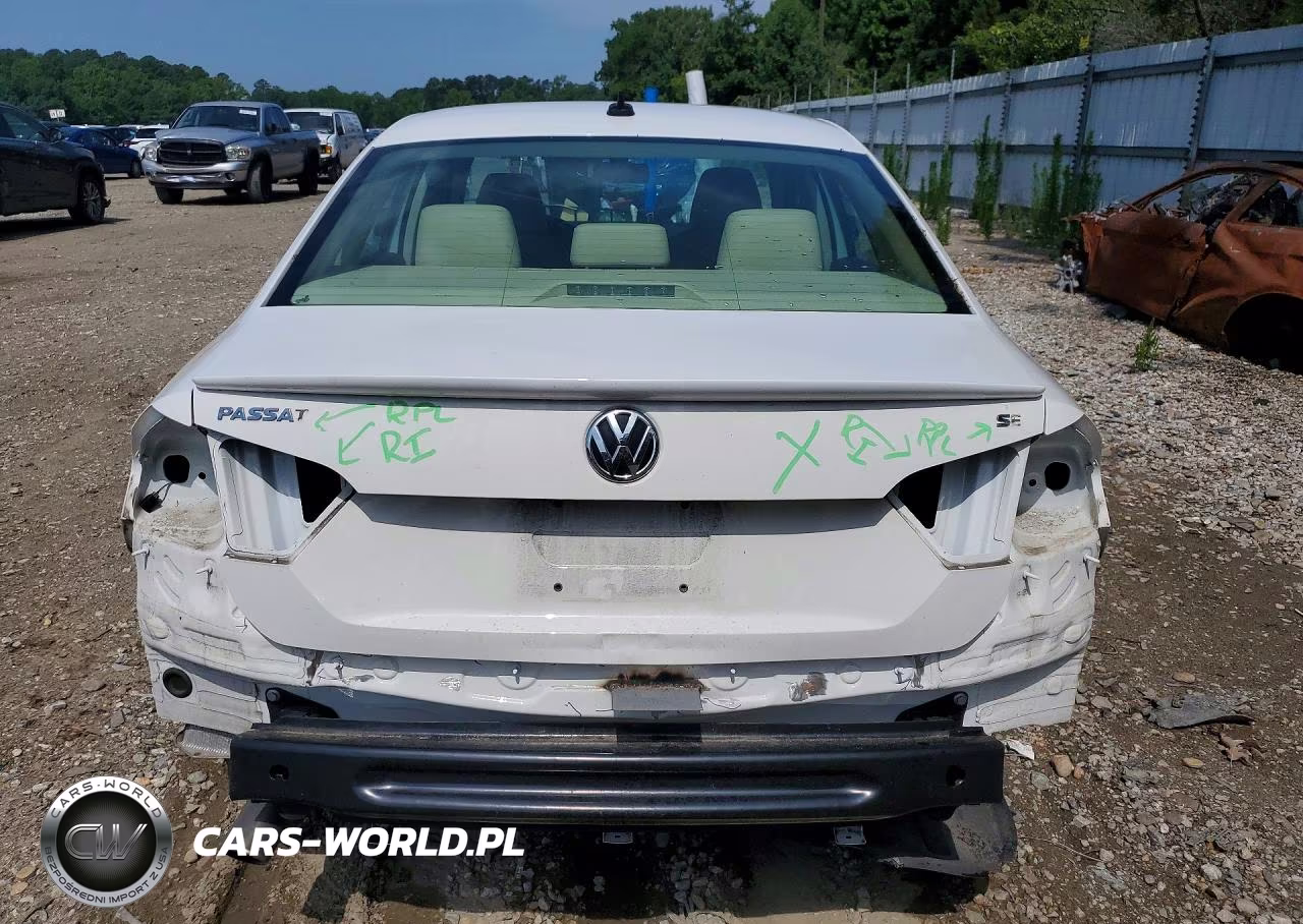 2013 Volkswagen Passat Se VIN:1VWBP7A33DC046090 - 6