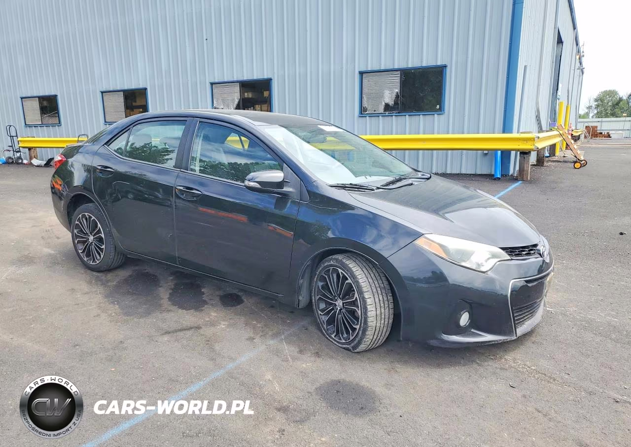 2015 Toyota Corolla S Plus VIN:5YFBURHE5FP354032 - 4