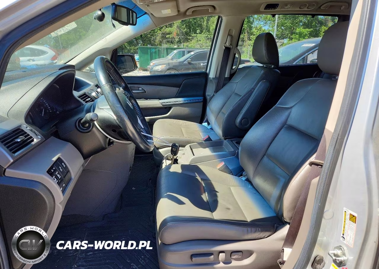 2013 Honda Odyssey Touring VIN:5FNRL5H99DB017286 - 7