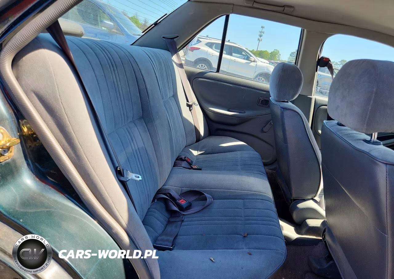 1994 Nissan Sentra E VIN:1N4EB31F7RC712592 - 10