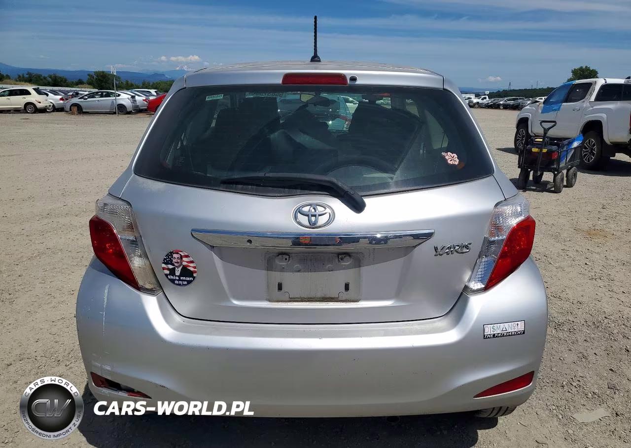 2013 Toyota Yaris 3-Door L VIN:JTDJTUD3XDD569444 - 6