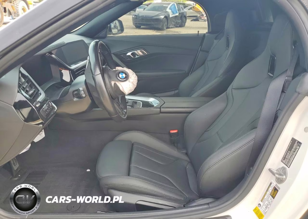 2021 BMW Z4 M40I VIN:WBAHF9C08MWX37304 - 7