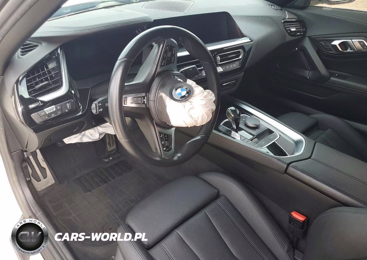 2021 BMW Z4 M40I VIN:WBAHF9C08MWX37304 - 8