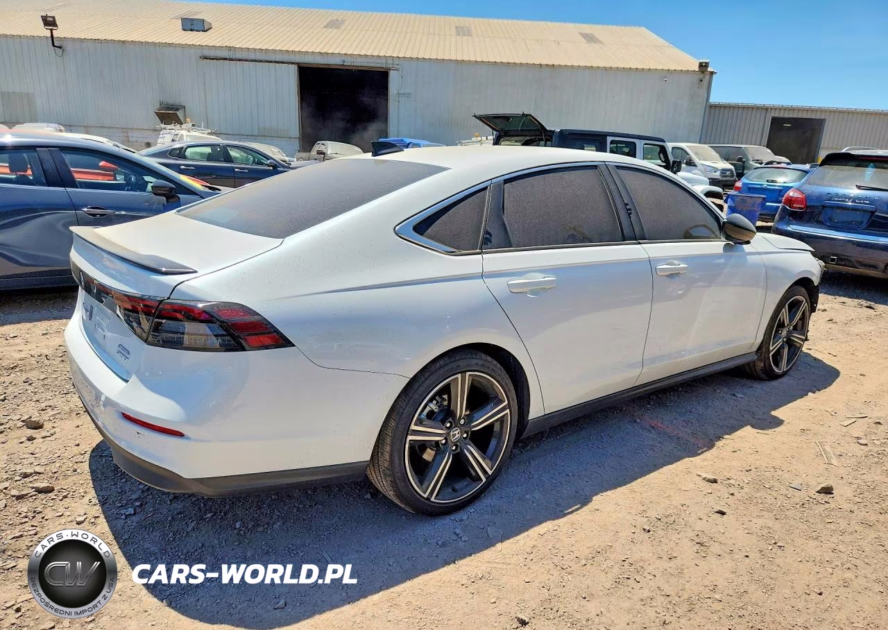 2025 Honda Accord Hybrid Sport VIN:1HGCY2F52SA090559 - 3