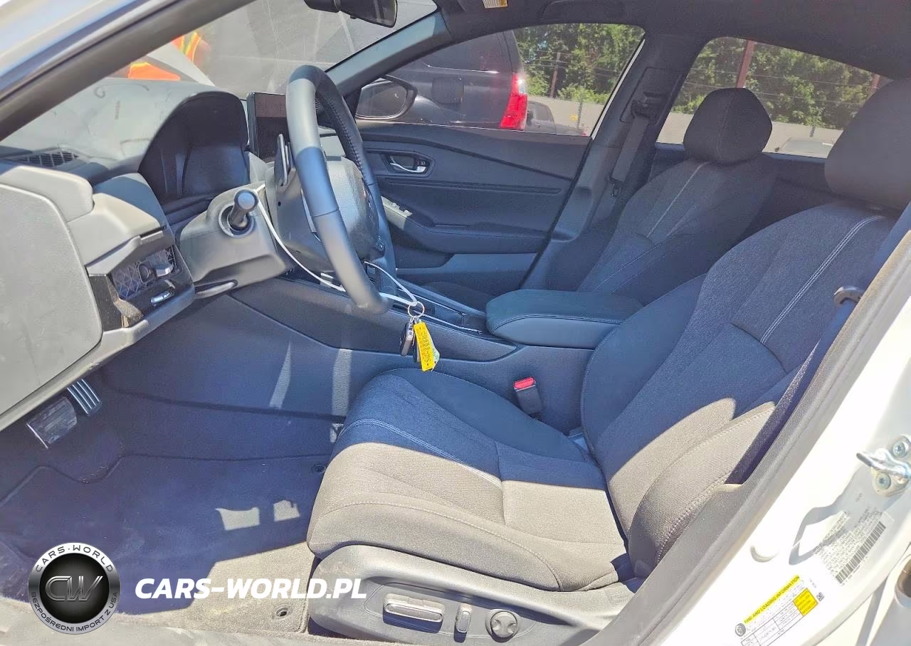 2025 Honda Accord Hybrid Sport VIN:1HGCY2F52SA090559 - 7