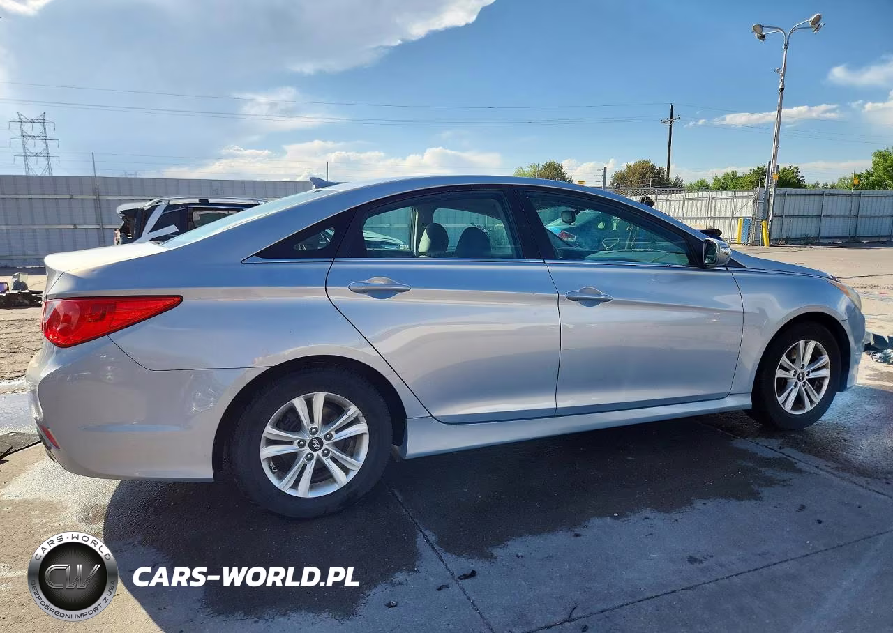 2014 Hyundai Sonata Gls VIN:5NPEB4AC7EH833448 - 3