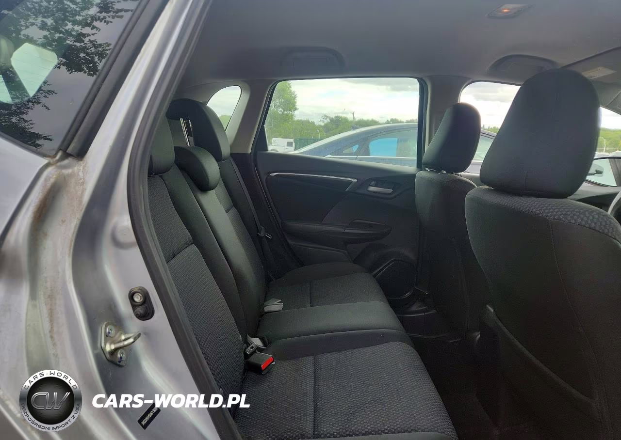 2019 Honda Fit Lx VIN:3HGGK5H45KM713622 - 10