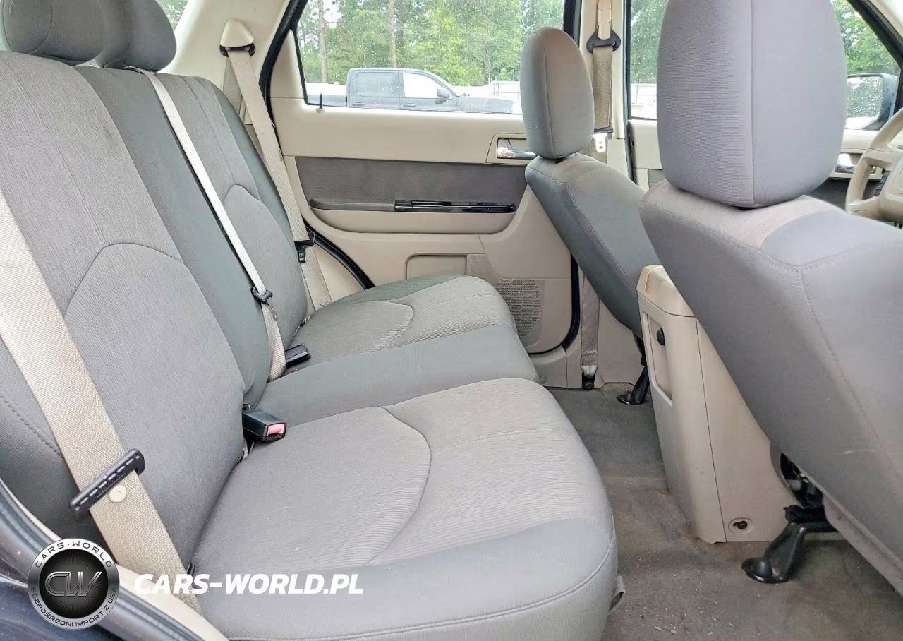 2009 Mazda Tribute I VIN:4F2CZ02739KM09348 - 10