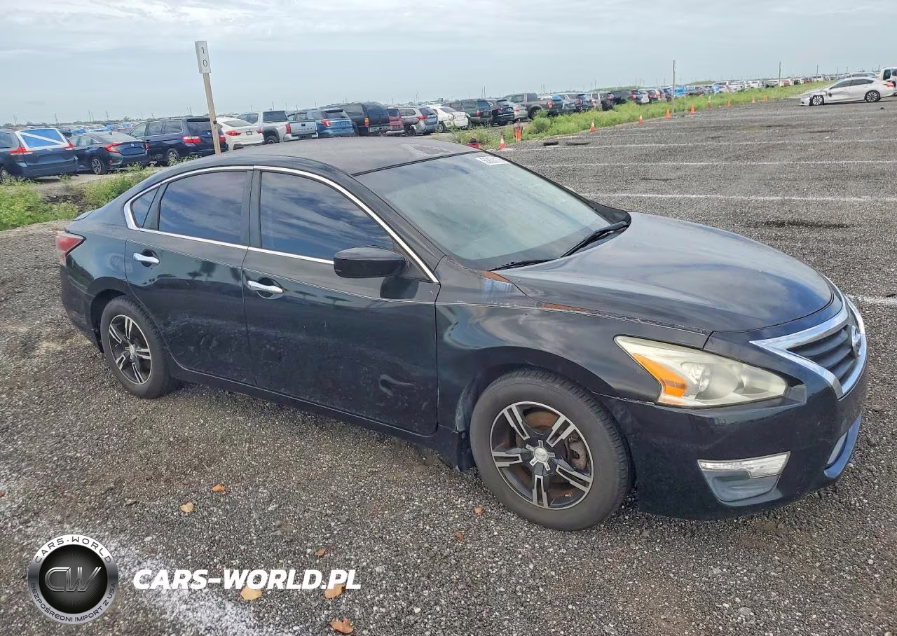 2015 Nissan Altima 2.5 S VIN:1N4AL3APXFC287272 - 4