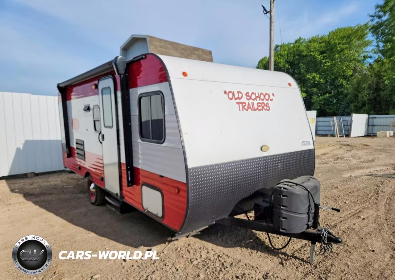 2022 Old School Camper – zdjęcie 1 z 10