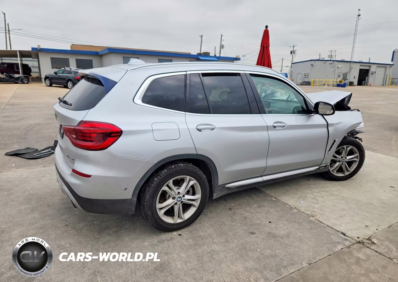 2020 BMW X3 xDrive30I VIN:5UXTY5C09LLT31790 - 3