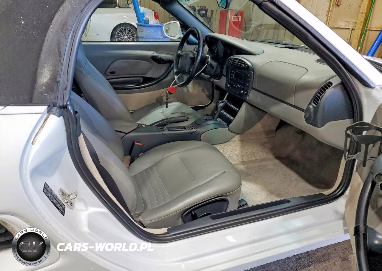 1999 Porsche Boxster VIN:WP0CA2983XU626224 - 10
