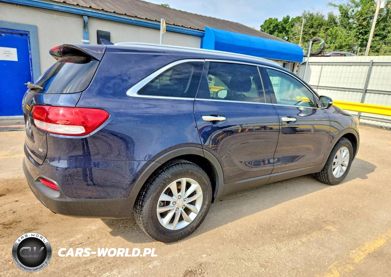 2016 Kia Sorento Lx VIN:5XYPG4A38GG169388 - 3