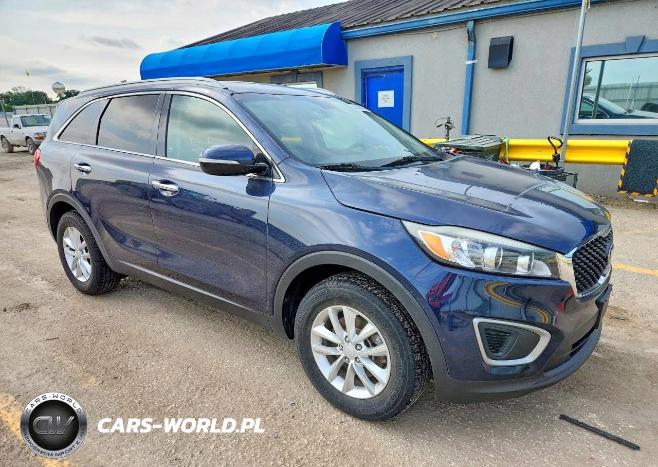 2016 Kia Sorento Lx VIN:5XYPG4A38GG169388 - 4