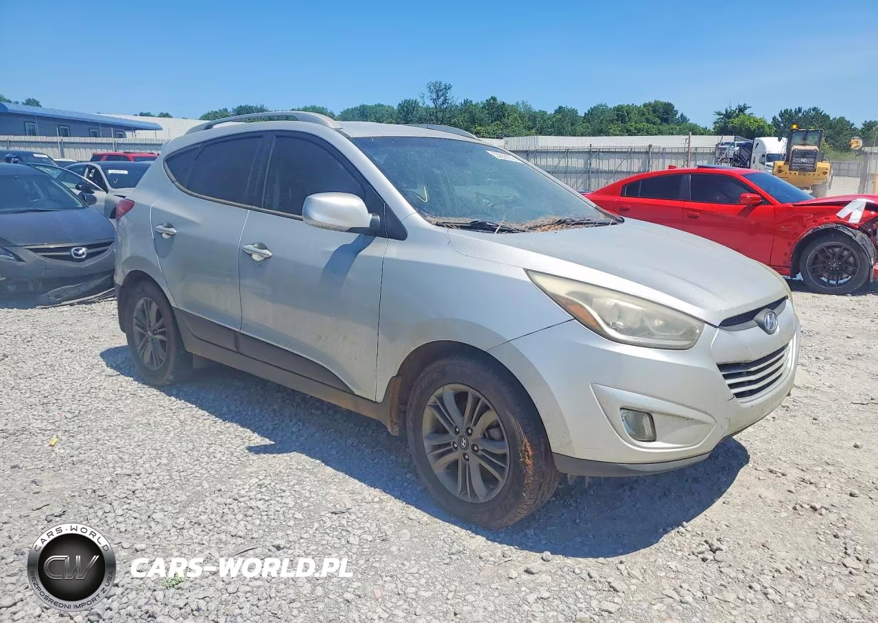 2014 Hyundai Tucson Se VIN:KM8JU3AG0EU933902 - 4