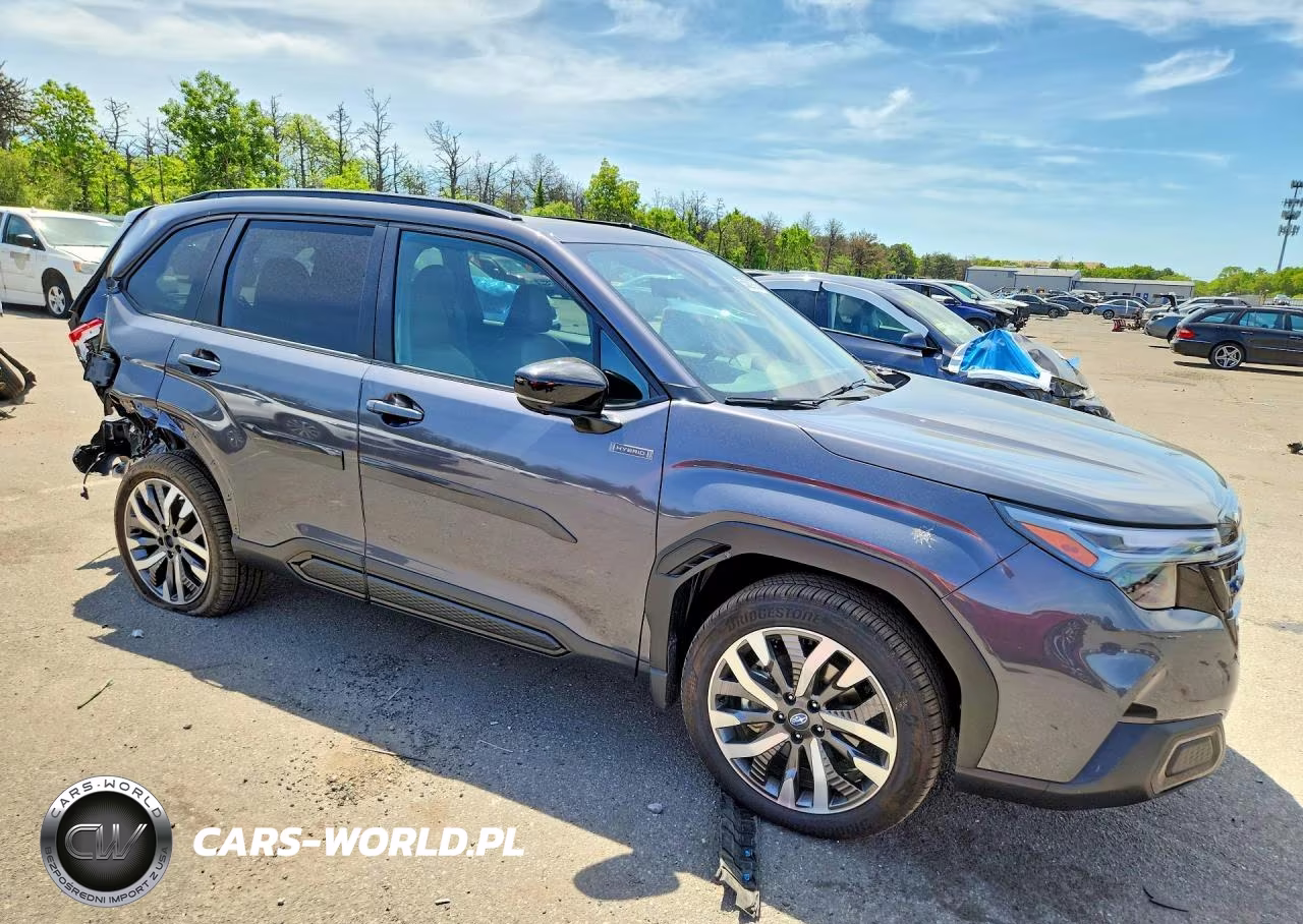 2026 Subaru Forester Touring VIN:4S4SLST77T3072865 - 4