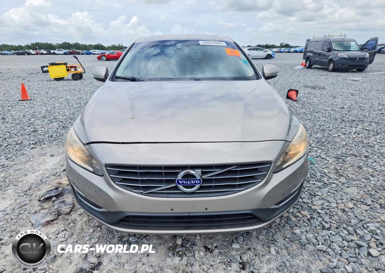 2014 Volvo S60 T5 VIN:YV1612FS6E1290199 - 5