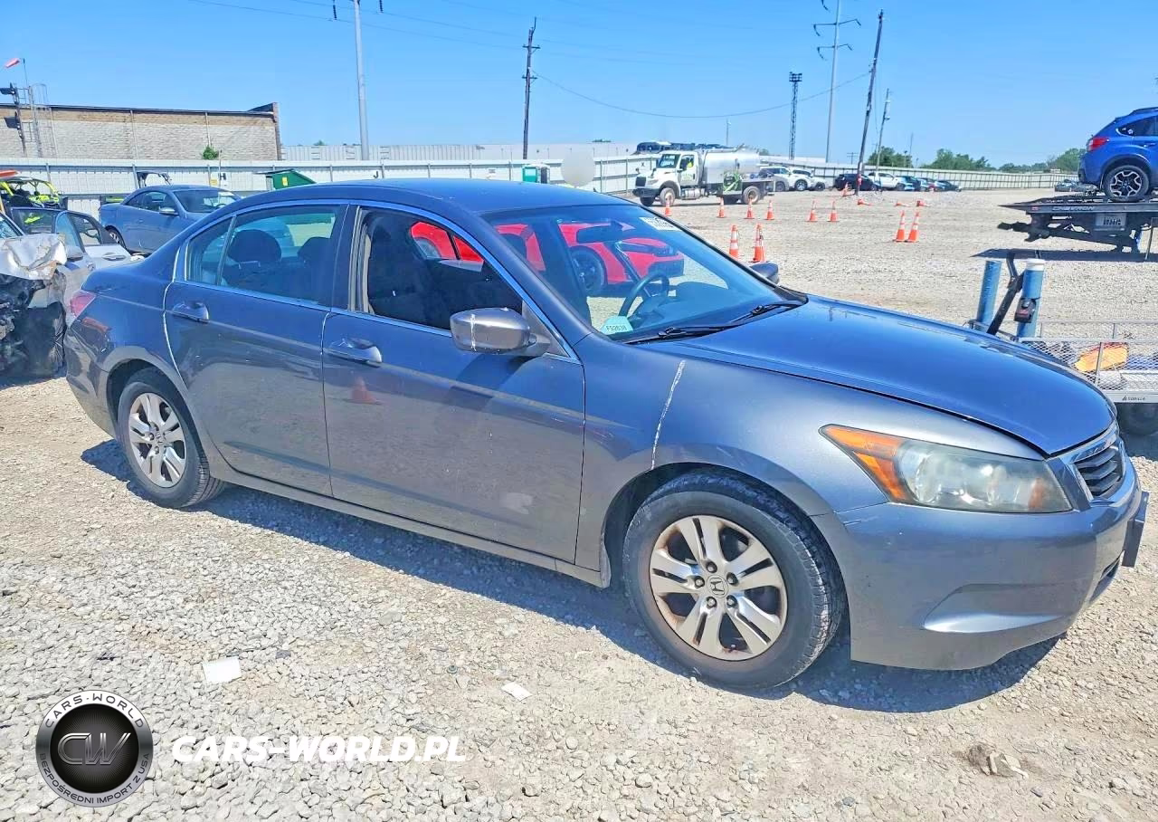 2010 Honda Accord Lxp VIN:1HGCP2F45AA124101 - 4